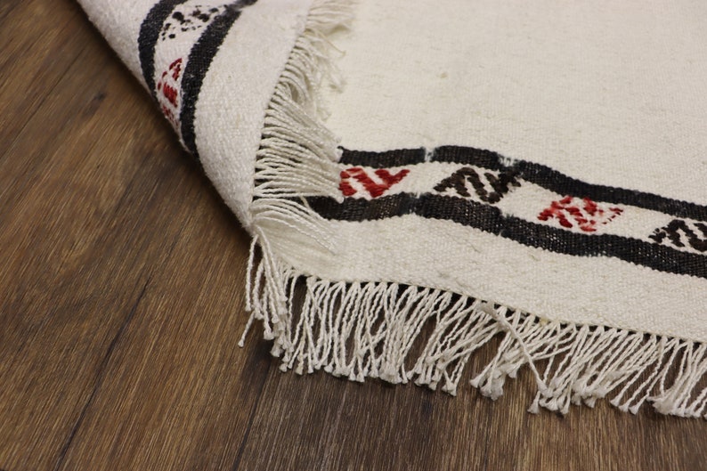 Home Floor Decor Turkish Rug Woven Kilim Rug Scandinavian Style Rug 6.7x4.2 Feet 204x130 Cm Striped Cotton Kilim Rug Striped Weave