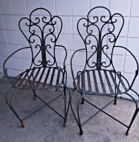 classic metal outdoor chairs
