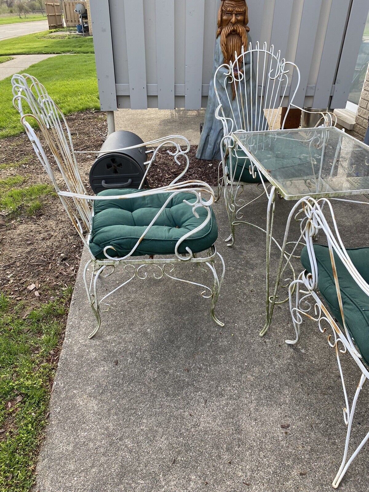 gray metal patio chairs