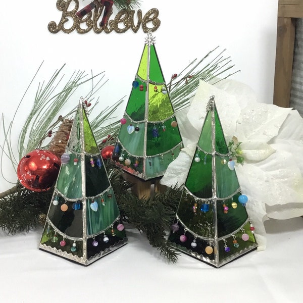 3D Glass Christmas Tree Candle Holder - Green or White Beaded Holiday Decoration Gift Idea
