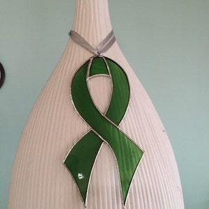 Green Awareness Ribbon Stained Glass Ornament Kidney Cancer Organ Donation Leukemia Mental Health 3 sizes image 3
