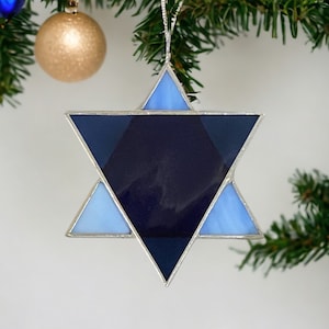 Stained Glass Star of David Ornament – 3 Inch Judaica Holiday Gift, Handmade Glass Art Blue and White