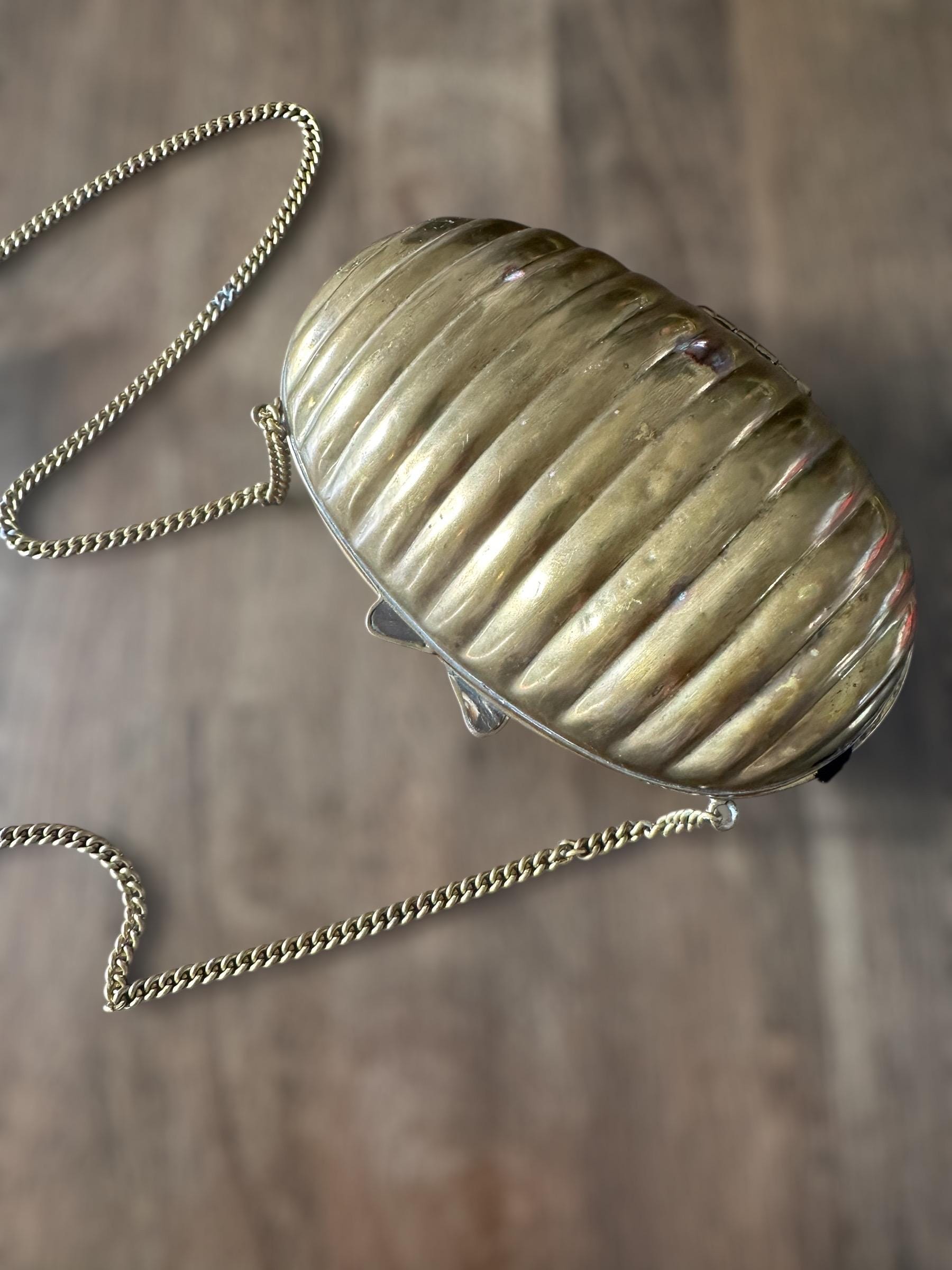 1920’s Art Deco Clam Shell Bag (for Collectors or Restoration Project ...