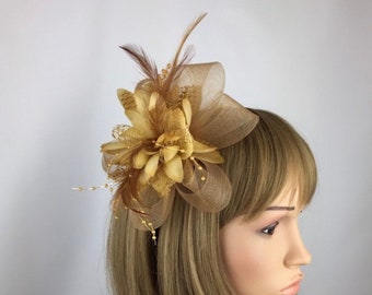 Gold Fascinator Mother of the Bride,Mother of the Groom Occasion wedding races ascot ladies day