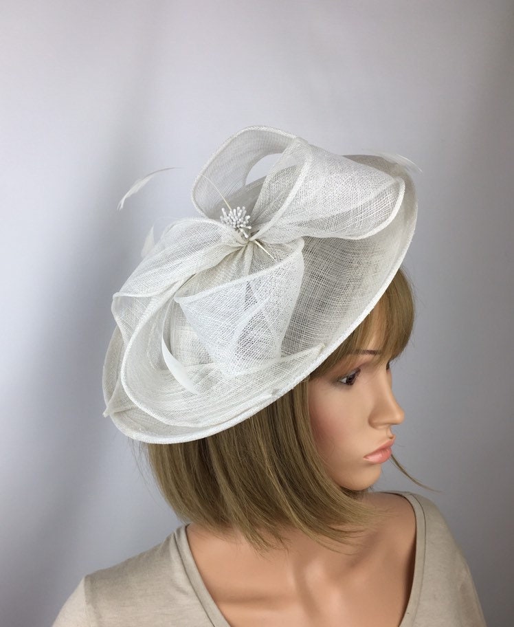 White Fascinator Hat White Saucer Disc 