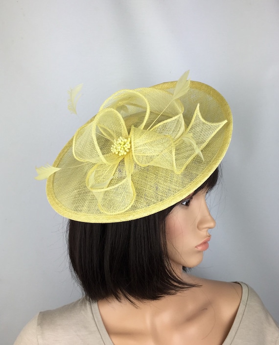 lemon mother of the bride outfits