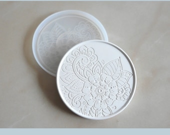 Silicone mold coaster with flower pattern 102mm