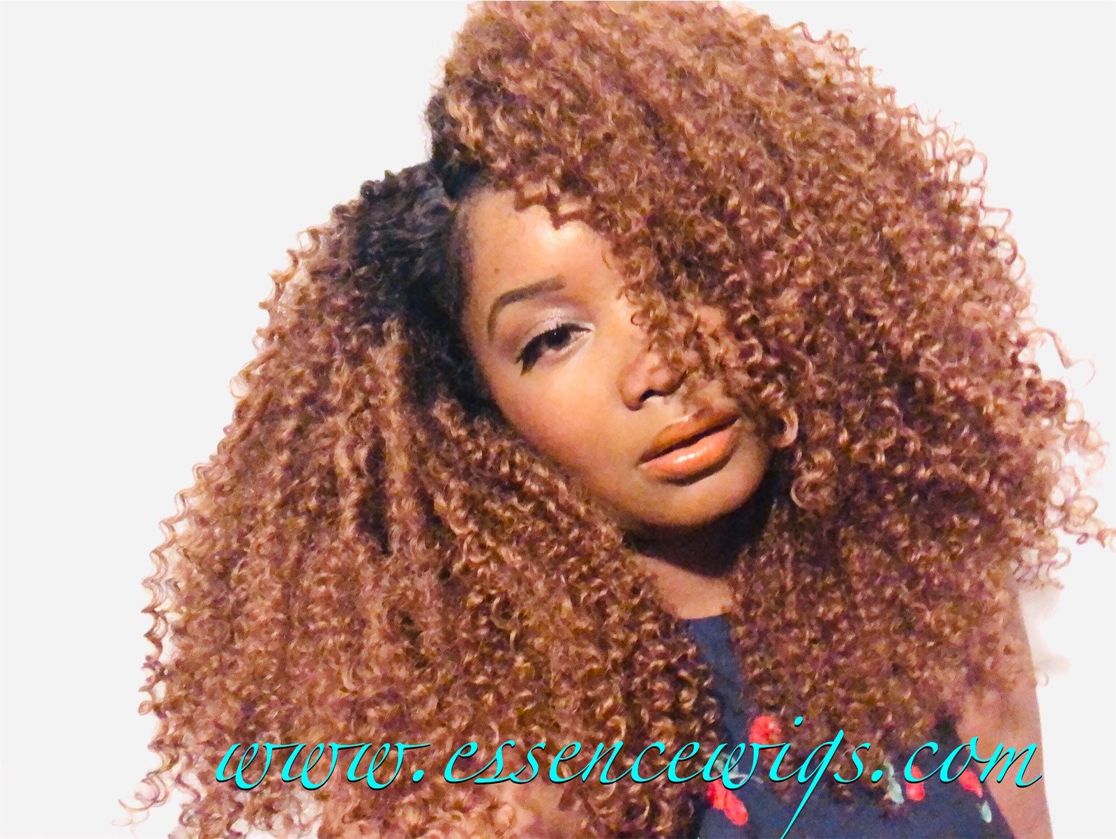 Essence Wigs Honey Blonde Super Volume Natural Hair French