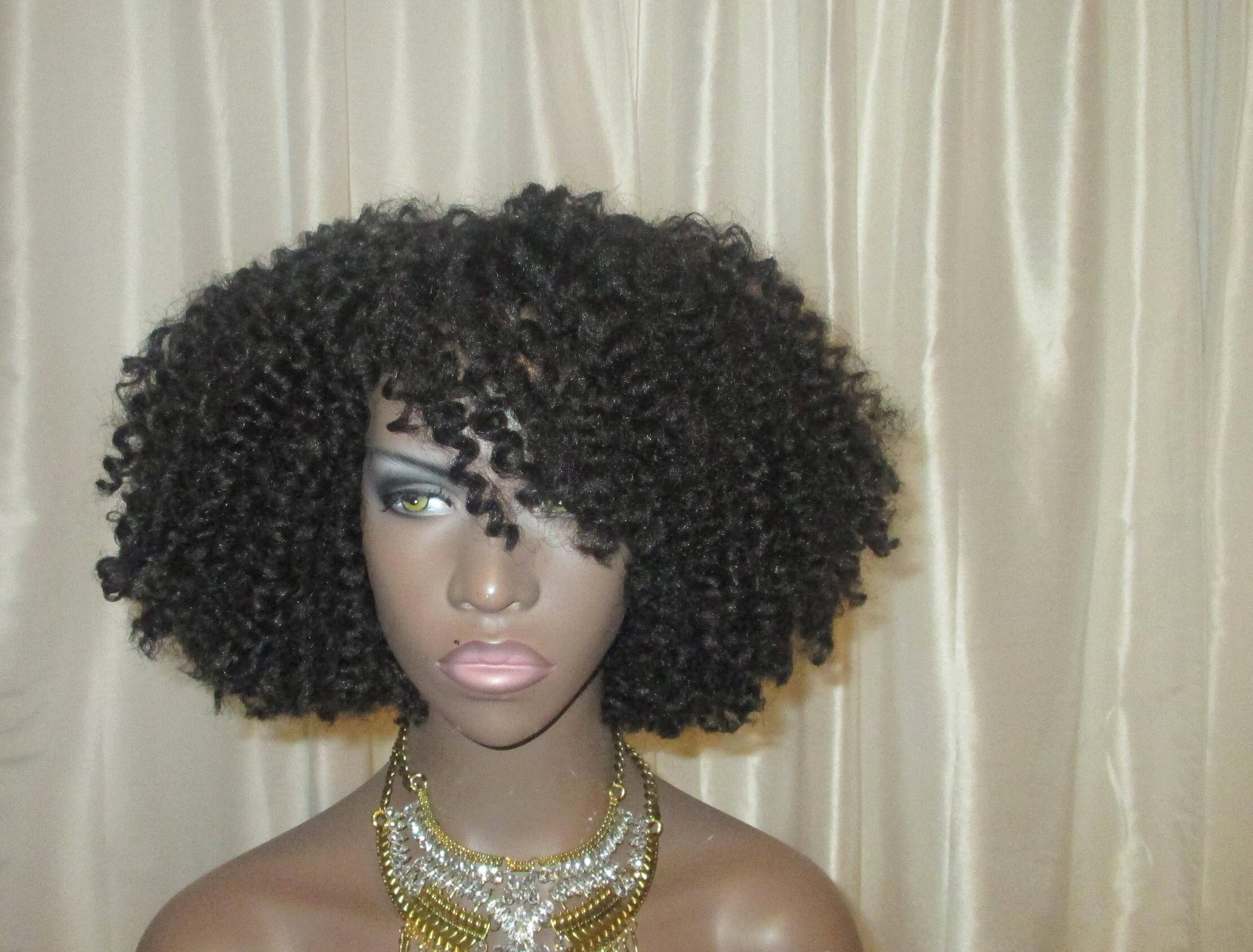 How To Look Faboulous With Short Hair Type 4