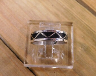 Jet Inlay Sterling Silver Band Ring Size 9 3/4