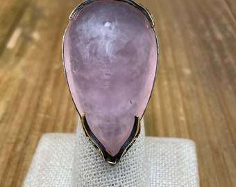 Vintage Sterling Silver And Brass Teardrop-Shaped Rose Quartz Ring Size 7.5