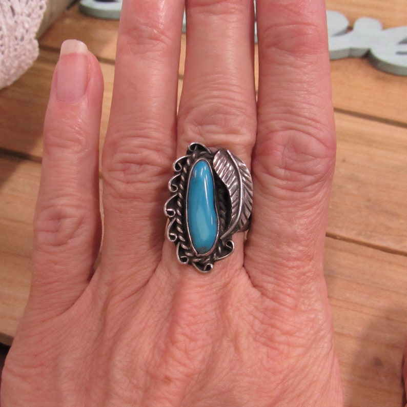 Vintage Sterling Silver Turquoise Ring Size 7.5