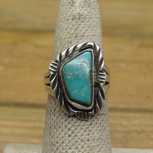 Vintage Sterling Silver Rhombus Shaped Turquoise Ring Size 6.25