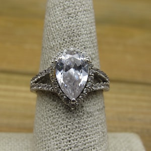 Vintage Sterling Silver and Teardrop-Shaped Cubic Zirconia Ring Size 8