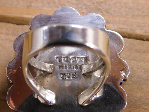 Sterling Silver Large Oval Turquoise Ring Size 8.5 - image 4