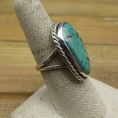 Shops Vintage Sterling Silver Oblong Turquoise Ring Size 7.5