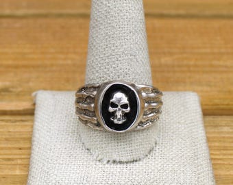 Men's Vintage Sterling Silver Skull Ring Size 13