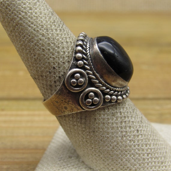 Vintage Sterling Silver Oval Shaped Onyx Ring Siz… - image 3
