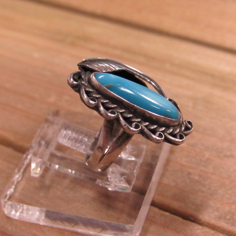Vintage Sterling Silver Turquoise Ring Size 7.5