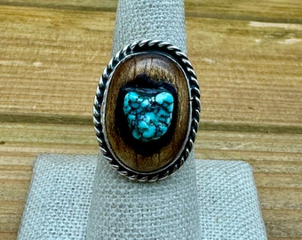 Vintage Sterling Silver Heart Shape Turquoise in Wood Ring Size 8.25