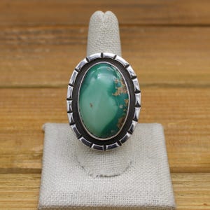 New Sterling Silver Ring with Large Green Turquoise Stone Size 9.25