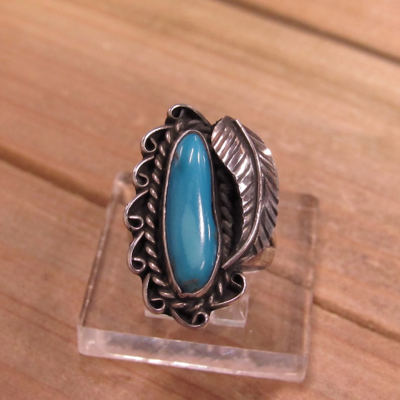 Vintage Sterling Silver Turquoise Ring Size 7.5