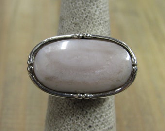 Vintage Sterling Silver Mother of Pearl Ring Size 6.25