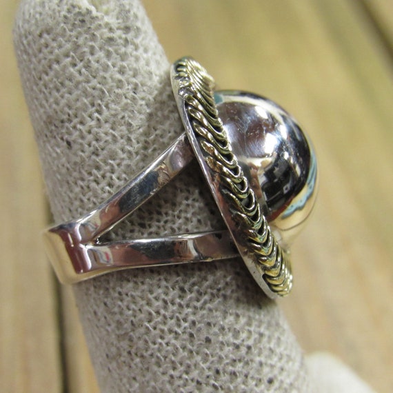 Vintage Sterling Silver & Brass Round Ring Size 5… - image 3