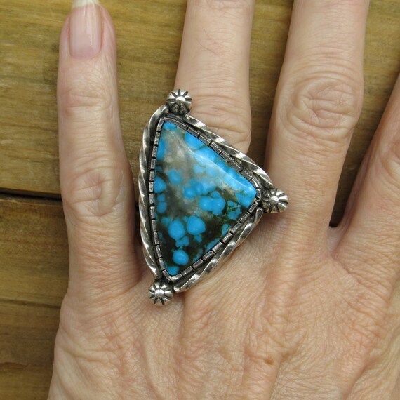 Sterling Silver Kingman Turquoise Ring Size 7.5 - Gem