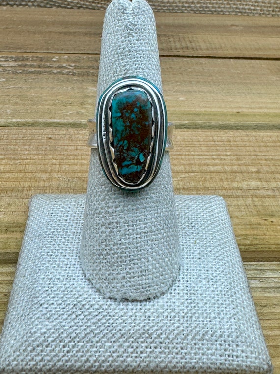 Stunning Vintage Navajo Inlaid Green Sterling Silver Native American Ring Stunning Vintage Navajo Inlaid Green Sterling Silver Native American Ring