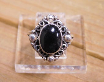Vintage Sterling Silver Onyx Ring Size 7.75