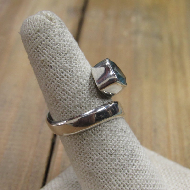 Vintage Sterling Silver Topaz Adjustable Wrap Ring