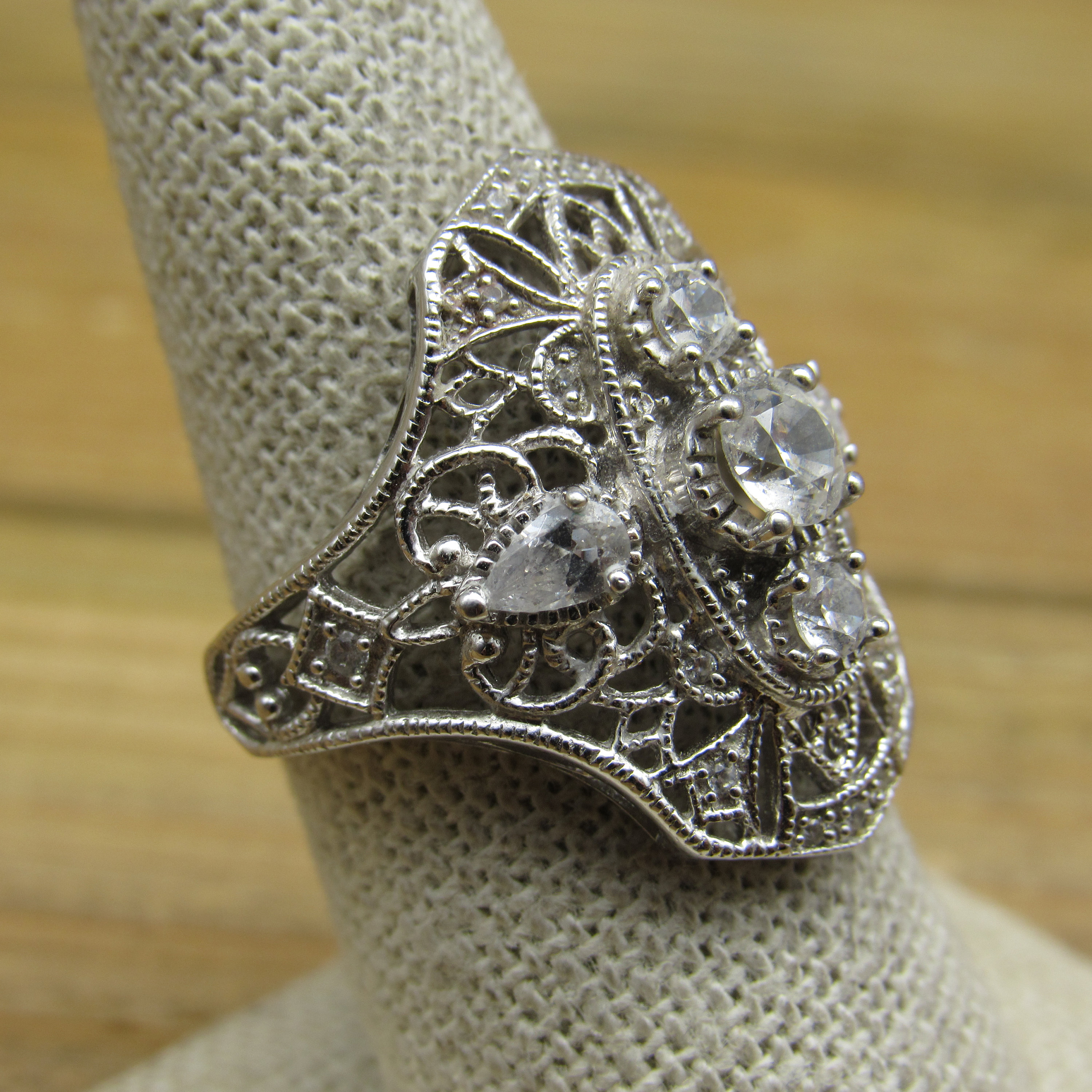 ⁡*⁡様 銀製　アンティーク　コンパクト Vintage Sterling Silver Victorian Style Cubic Zirconia Ring