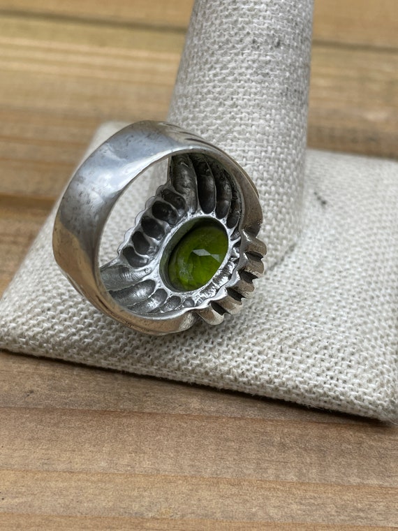 Vintage Sterling Silver Ring with Green Faceted S… - image 5