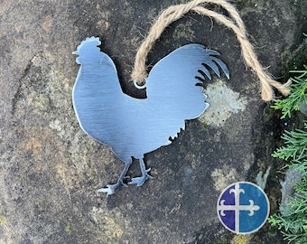 Metal Rooster Ornament - Charming Rustic Accent for Garden and Home, Farmhouse Decor, Homestead Chicken Coop Decoration, Farm Barn Gift