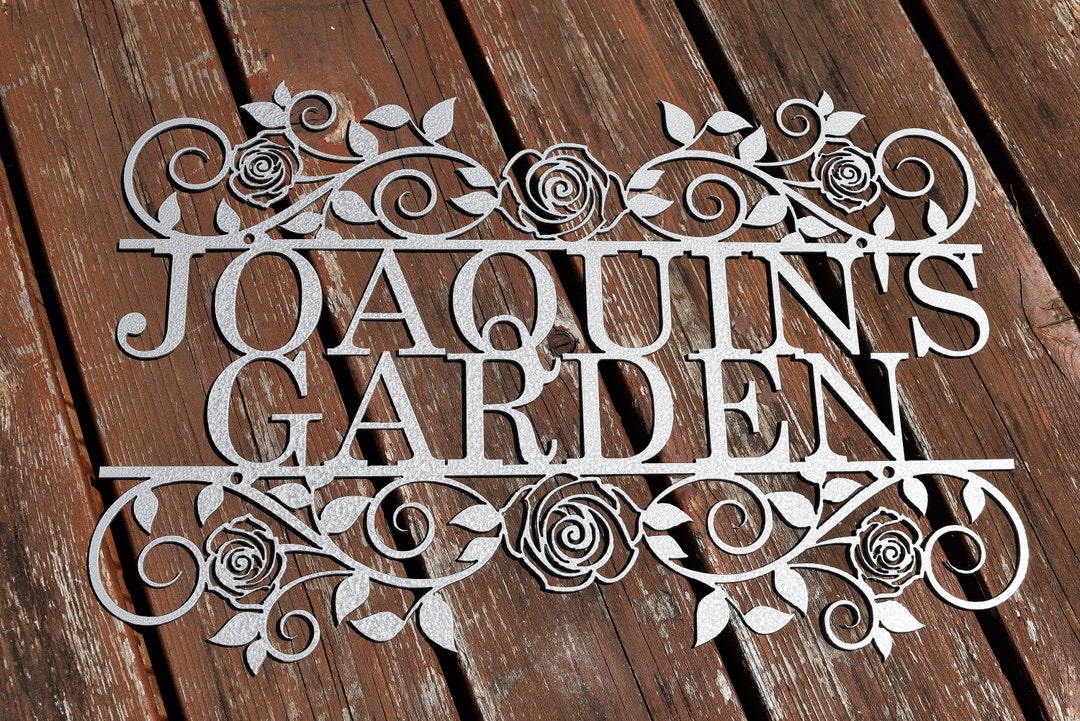 Custom Metal Garden Sign With Roses - Personalized Name Art - Etsy