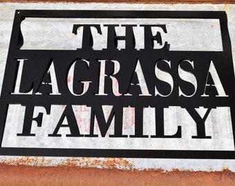 Personalized Metal Family Name Sign: Custom Farmhouse Decor