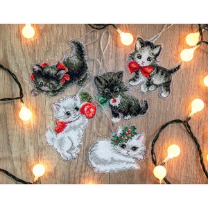 Cross stitch kit Christmas Kitten Toys LETI 987