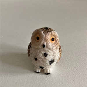 1 Pc Mini Light brown Owl Animal Figurine Fairy Garden Ornament Decoration