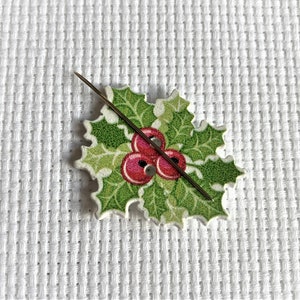 Needle Minder Christmas Berries