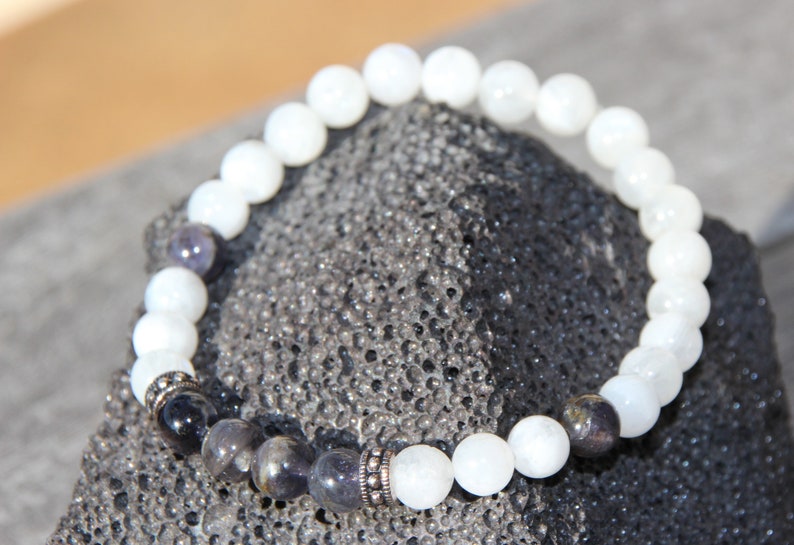 moonstone bracelet cordierite Iolite image 4