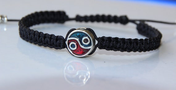 shamballa bracelet with yin yang motif bead