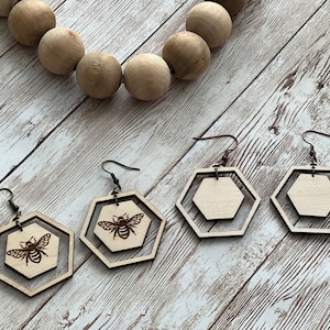 Hexagon Double Dangle Earring ALLEEN BESTAND