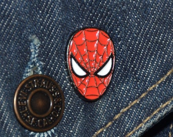 Red Spiderman Head/Mask Classic Style Pin (max.dim 22mm)  - Enamel Metal Lapel Pin Badge tp