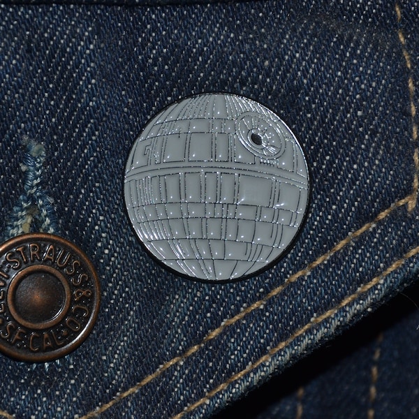 Death Star Pin - NEUES & GRÖSSES Design (Durchmesser 25mm) Star Wars - Emaille Metall Anstecknadel Deathstar ts s25