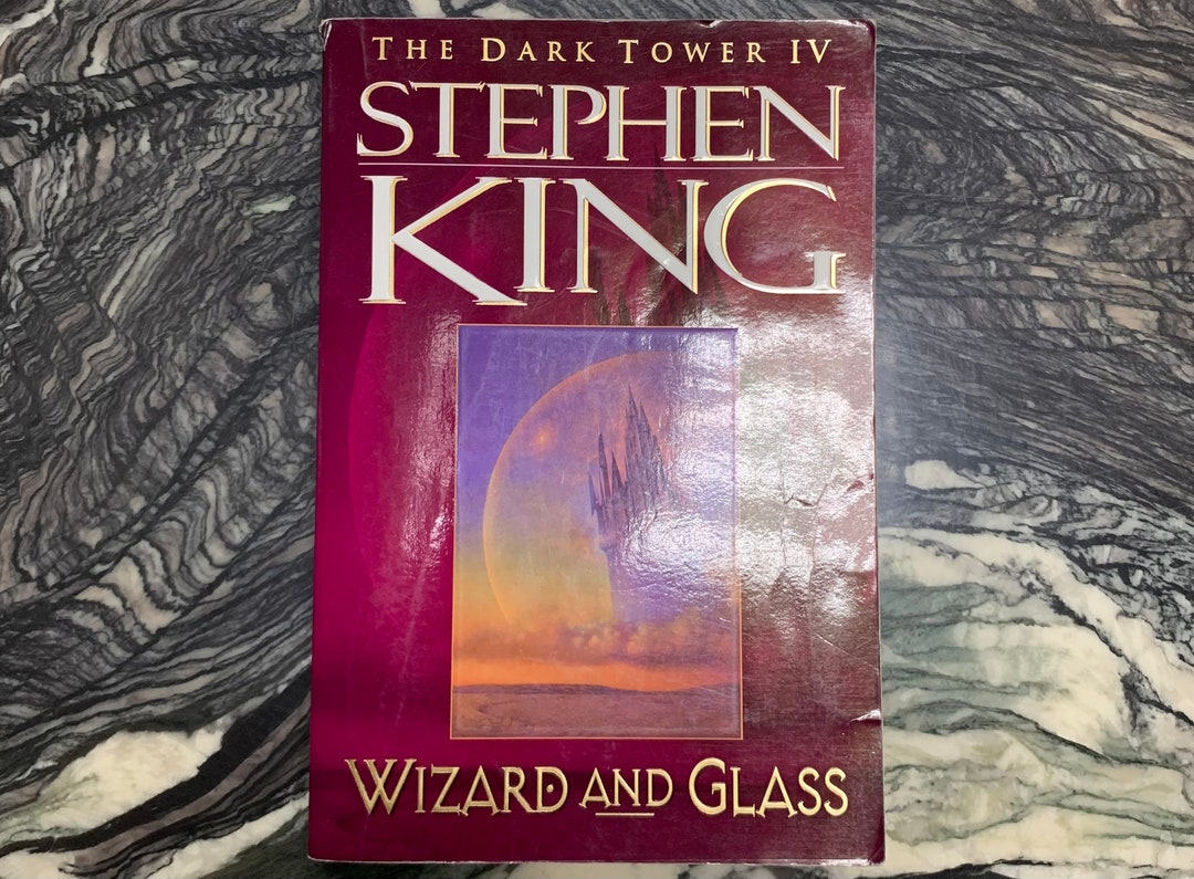 Vintage Book Stephen King, Wizard and Glass, Dark Tower IV, Illustrated