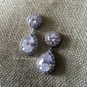 Bridal Earrings, Wedding Earrings, Silver Teardrop Earrings, Cubic Zirconia Earrings, Chandelier Earrings, Drop Earrings, Dangle Earrings