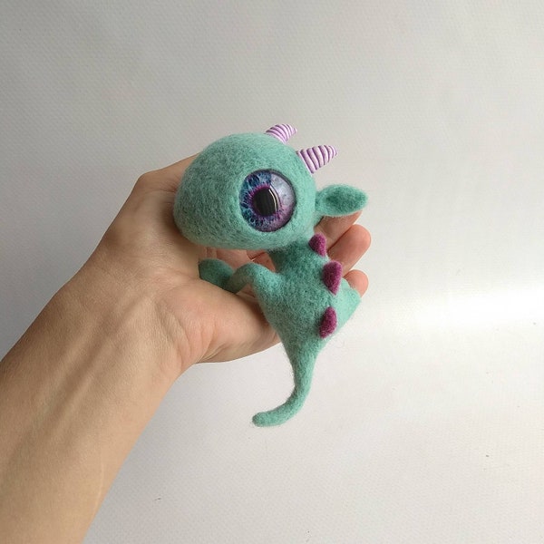 Wool dragon, needle felted fantasy creature, soft sculpture on wire frame, cute monster, home decoration