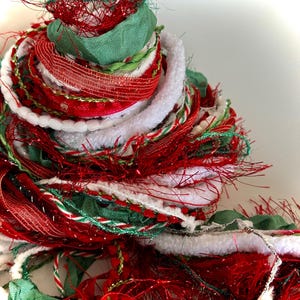 Nuovo pacchetto - CLAUS LANE, 30 yd Adornment Fiber Art Bundle, abbellimento con filato speciale