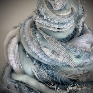 Pacchetto limitato - Pacchetto di decorazioni in fibra artistica CLOUDS Adornment, filato speciale per abbellimenti, 28 iarde